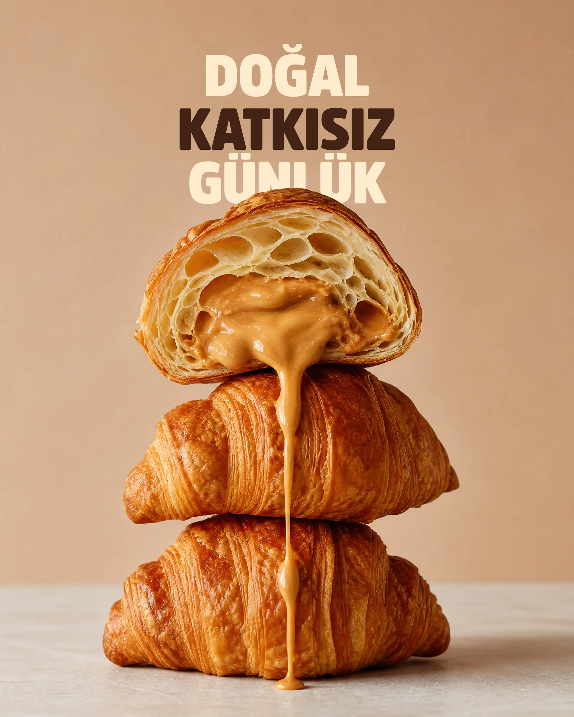 Heynut gönderisi: “Doğal, katkısız, günlük”, içinden fıstık ezmesi akan kruvasanlar